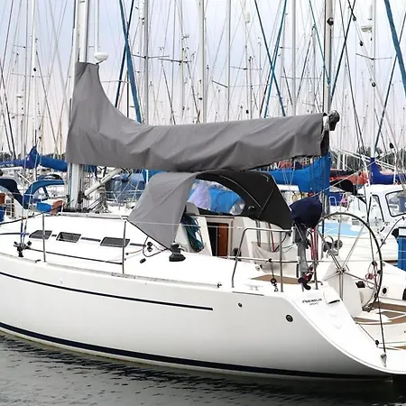 Båthotell Barca A Vela *